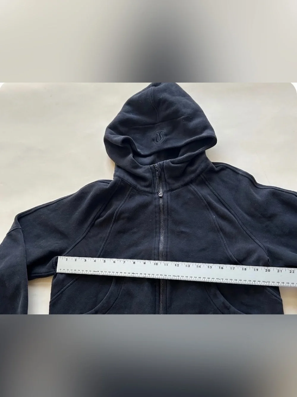 lululemon athletica Black Zip-Up Hooded Jacket size M/L
